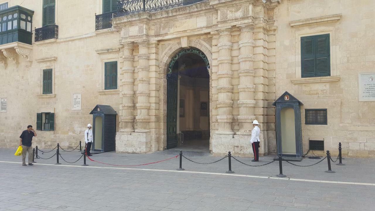 Valletta Main Street Apartment Eksteriør bilde